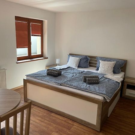 Nicolsburg Hotel Mikulov Kültér fotó